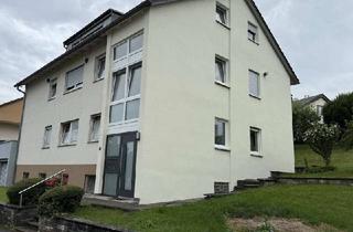 Wohnung mieten in Meisenstraße 22, 73066 Uhingen, Große und familienfreundliche 3,5 Zimmer-Wohnung mit sonnigem Balkon und Gartennutzung in Uhingen