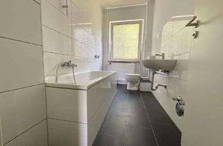 Wohnung mieten in Bgm-Schwiening-Straße 20, 26603 Aurich, TOP sanierte 3-Zimmer-Wohnung mit neuem Bad in Sackgassenlage!