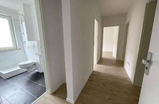 Wohnung mieten in Wiesenstraße, 26603 Aurich, Renovierte 3-Zimmer-Wohnung mit Duschbad und Terrasse!