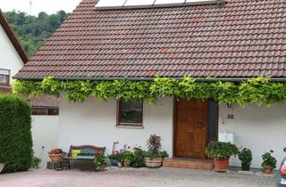 Wohnung mieten in Brödelestr. 30, 72160 Horb, Freundliche und gepflegte 2-Raum-Wohnung mit gehobener Innenausstattung mit EBK in Horb-Mühringen