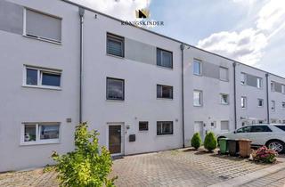 Reihenhaus kaufen in 70437 Zuffenhausen, Neuwertiges Reihenhaus in Zazenhausen – 3 Schlafzimmer, Hobbyraum, Pergola, 2 Stellplätze und Keller