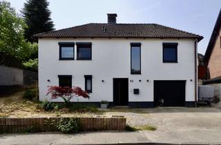 Einfamilienhaus kaufen in 51399 Burscheid, Familientraum - Freistehendes Einfamilienhaus im modernen Stil