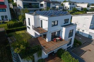 Villa kaufen in 73098 Rechberghausen, Rechberghausen - Modernes und exklusives Wohnen mit Panoramablick