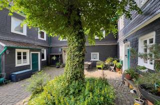 Doppelhaushälfte kaufen in 42855 Remscheid, Remscheid - idyllisches Familienhaus mit historischem Charme