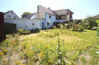 Haus kaufen in 53639 Königswinter, Königswinter / Thomasberg - Wohnhaus mit 3 Mieteinheiten zentral in Königswinter-Thomasberg!