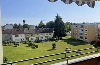 Wohnung kaufen in Herzog-Friedrich-Straße, 87600 Kaufbeuren, Stilvolle, vollständig renovierte 2,5-Zimmer-Wohnung mit Balkon und Einbauküche in Kaufbeuren