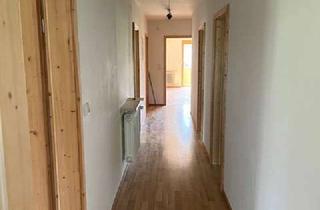 Wohnung mieten in Dorfstraße, 82541 Münsing, Nahe Starnberger See: 6-Zimmer-Wohnung mit Balkon und Einbauküche in Degerndorf/Münsing
