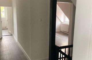 Wohnung mieten in Kelterberg 3a, 70563 Vaihingen, 2 helle Zimmer in einer 3er WG im Herzen von Stuttgart-Vaihingen