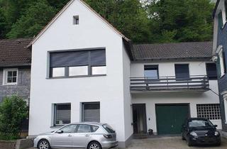 Wohnung mieten in Horpestraße, 51766 Engelskirchen, Renovierte, großzügige 4-Zimmer-Wohnung in zentraler Lage in Engelskirchen