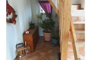 Wohnung mieten in 55437 Nieder-Hilbersheim, Ansprechende 4,5-Zimmer-Maisonette-Wohnung mit Balkon und Einbauküche in Nieder-Hilbersheim