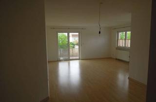 Wohnung mieten in 92637 Lerchenfeld, Attraktive 3-Zimmer-Wohnung mit Balkon und Einbauküche in Weiden in der Oberpfalz