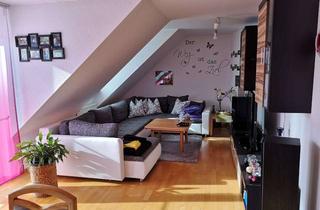 Wohnung mieten in Holunderweg 35, 72160 Horb, Gepflegte 3,5-Zimmer-DG-Wohnung mit Balkon und EBK in Horb-Bildechingen