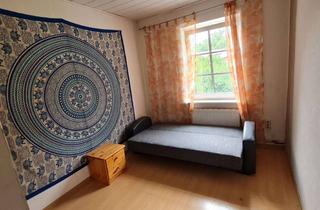 WG-Zimmer mieten in Schweinfestraße 10, 35114 Haina, Ab sofort frei. WG Zimmer. Gern über WhatsApp 0176 23 680 604