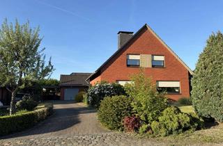 Einfamilienhaus kaufen in 47551 Bedburg-Hau, freistehendes Einfamilienhaus mit tollem Grundstück in freier unverbaubarer Ortsrandlage