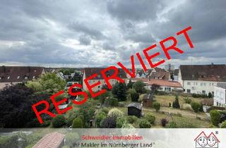 Penthouse kaufen in 91207 Lauf, Penthouse-Feeling: Top 2-Zimmer-Wohnung mit großer Dachterrasse und Fernblick zum Moritzberg in Lauf