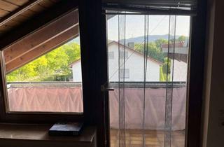 Wohnung mieten in 73235 Weilheim, Ansprechende 3,5-Zimmer-Dachgeschosswohnung mit schönem Südbalkon mit Blick auf die Alb in Weilheim