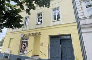 Wohnung mieten in Breite Straße 11, 16515 Oranienburg, Erstbezug nach Sanierung: ansprechende 2,5-Zimmer-Wohnung mit Einbauküche und Balkon in Oranienburg