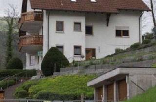 Wohnung mieten in Uhlandstraße 43, 78713 Schramberg, Hochwertige 2-Zimmer-Erdgeschosswohnung mit Terrasse, Garage und neuer Wärmepumpe in Schramberg