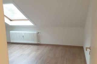 Wohnung mieten in Am Rosengarten, 63589 Linsengericht, Attraktive 3-Zimmer Dachgeschosswohnung in Linsengericht