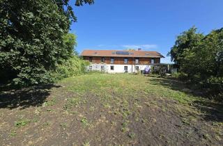 Bauernhaus kaufen in 14662 Wiesenaue, Kernsaniertes Zweifamilienhaus als Bauernhof mit viel Ländereien und Hallen (Tierhaltung möglich)