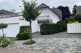 Immobilie mieten in 41379 Brüggen, Luxuriöse vollmöblierte 2-Etagenwohnung +Garten&Garage in bester Lage, provisionsfrei, zu vermieten.