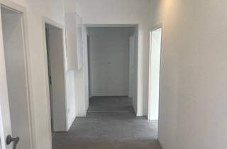 Wohnung mieten in Lorscher Straße, 68519 Viernheim, Frisch saniert! - Großzügige 3-Zimmer-Erdgeschosswohnung
