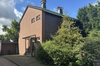 Einfamilienhaus kaufen in 32278 Kirchlengern, Freistehendes Einfamilienhaus mit Garage auf großzügigem Eigentumsgrundstück in Kirchlengern