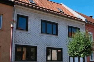 Reihenhaus kaufen in 98693 Ilmenau, Ilmenau - Teilrenoviertes Reihenhaus in Langewiesen * Provisionsfrei