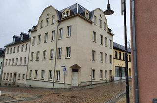 Wohnung kaufen in 08209 Auerbach, Auerbach/Vogtland - Wohnung 3 Drei Zimmer Auerbach Dachgeschoss sanierungsbedürftig