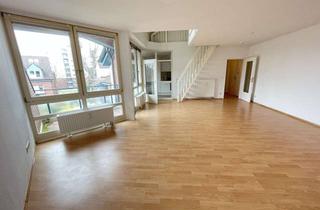 Wohnung kaufen in 21465 Wentorf, Wohnen mit Weitblick! Stilvolle Maisonettewohnung mit Galerie, Balkon und viel Charme