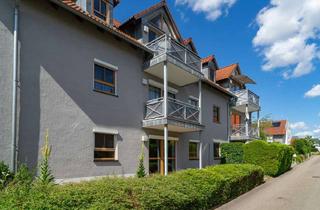 Wohnung kaufen in 93133 Burglengenfeld, Hell, grün, zentral. Ruhige 2-Zimmer-Erdgeschosswohnung im "Sonnenpark"