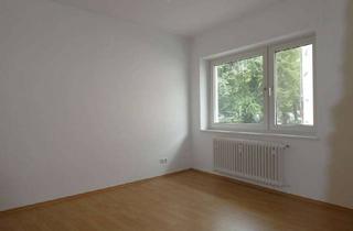 Wohnung mieten in Roonstr. 10, 35390 Gießen, Helle 3-Zimmer Whg nähe Rathaus und Fachhochschule (EG - auch WG geeignet!)