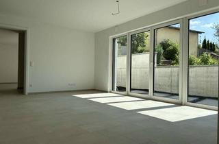 Wohnung mieten in 72589 Westerheim, Großzügige 2,5-Zimmer-Wohnung mit gehobener Innenausstattung mit EBK in Westerheim