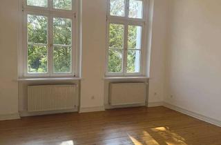 Wohnung mieten in Bahnhofsstraße 26, 16303 Schwedt, Altbauwohnung im Stadtzentrum