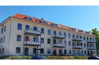 Wohnung mieten in 15806 Zossen, Nachmieter für 3 Raum-Dachgeschosswohnung mit gehobener Innenausstattung mit Balkon und EBK