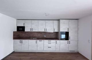 Wohnung mieten in Schreinerstraße 19, 94575 Windorf, Stilvolle 2-Zimmer-Erdgeschosswohnung mit EBK in Windorf