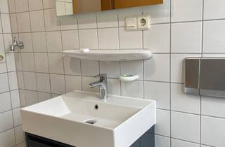 Wohnung mieten in Hauptstr., 85122 Hitzhofen, Attraktive und neuwertige 3-Raum-Wohnung mit Balkon und EBK in Hitzhofen