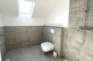 Wohnung mieten in 68782 Brühl, Vollständig renovierte 2,5-Zimmer-Dachgeschosswohnung in zentraler Lage *klimatisiert*