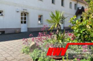 Wohnung mieten in 04720 Großweitzschen, Gemütliche Dachgeschosswohnung über zwei Etagen auf einem Vierseitenhof