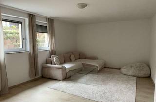Wohnung mieten in 61184 Karben, Helle 2-Zimmer-Souterrainwohnung mit großem Lichthof in Bestlage von Karben – a
