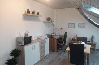 Wohnung mieten in Nikolausstraße 18, 36037 Fulda, Zentrale 2,5-Zimmer-Dachgeschosswohnung in Fulda