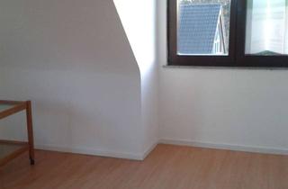 Wohnung mieten in 40883 Ratingen, Attraktive, gepflegte 2-Zimmer-Dachgeschosswohnung in Ratingen-Hösel