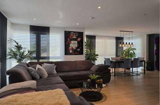 Doppelhaushälfte kaufen in 76359 Marxzell, Exklusives Wohnerlebnis in naturnaher Lage: Stilvolle Doppelhaushälfte in Marxzell