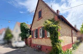 Haus kaufen in 76829 Queichheim, Historisches Sanierungsobjekt mit Familienperspektive sowie Herzensprojekt für Liebhaber