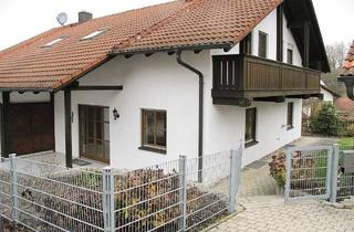 Doppelhaushälfte kaufen in 84571 Reischach, Gepflegte Doppelhaushälfte mit Garage und Garten in ruhiger Siedlungslage
