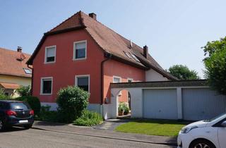 Haus kaufen in 77694 Kehl, Großes Mehrgenerationenhaus mit 3 Garagen und schönem Garten in Kehl-Auenheim