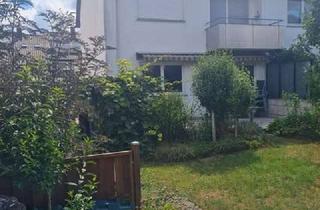 Doppelhaushälfte kaufen in 71679 Asperg, DHH mit reizendem Garten in ruhiger und zentraler Lage - viel Nutzfläche im DG und UG