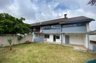 Haus mieten in Karl-Valentin-Straße 20, 84524 Neuötting, 2-in-1: Vielseitiges 8-Raum-Reihenendhaus mit Einliegerwohnung, Garten und Hobbyraum in Neuötting