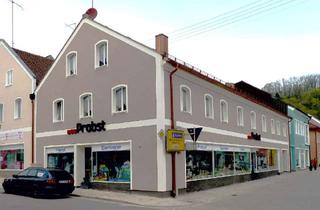 Büro zu mieten in 93086 Wörth, Nach Kundenwunsch neu saniert: teilbare Büro-/Praxisflächen im Stadtzentrum