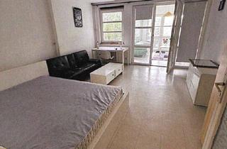 Immobilie mieten in Albrecht-Achilles-Straße, 10709 Wilmersdorf, Lichtdurchflutetes Zimmer mit Wintergarten, in Damen-WG